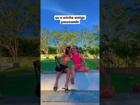 Eu e minha amiga passeando #turmadavalzinha