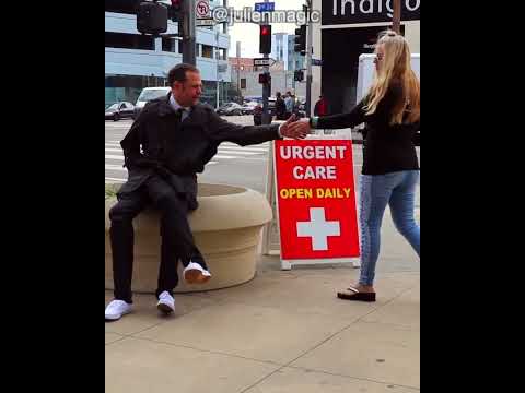 The three legged man Prank #america #prank #losangeles #viral #illusion