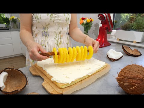 Saftiger Kokos-Ananas-Kuchen vom Blech. Einfaches Sommerrezept mit Mascarpone Creme