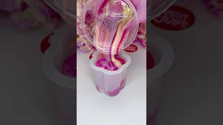 Stunning epoxy resin pours is kinda my thing 🥰 #love #resin #resina #resinpouring