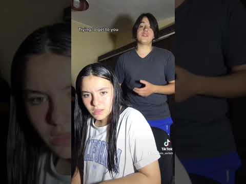 La reacción de mi hermana cuando me escuchó😳