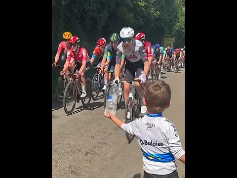 Touching moments😊 with this child🔥🥹 #crazz #edit #funny #memes #help #moments #children