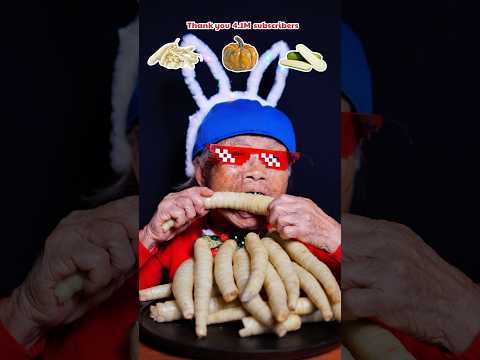 Mukbang ASMR ๐ฅ Eating yellow squash, zucchini ๐ฅ๐ฅ๐ฅ