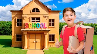 Roma’s Fun Day at the Cardboard School