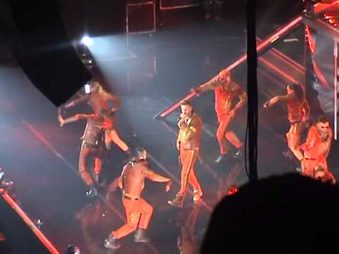 M.Pokora - Encore + fort.