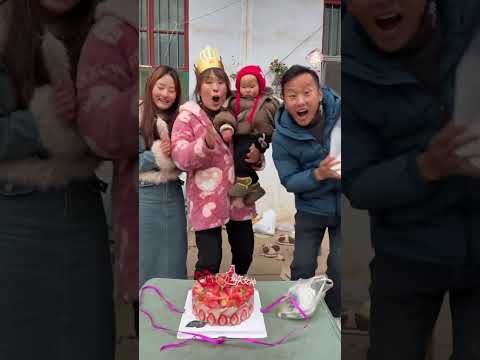 Parent-child interaction, celebrate birthdays with a sense of ritual, watch local videos to taste l