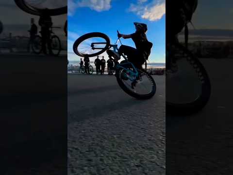 Only legend of this video #trending #virelshorts #stunt #shorts