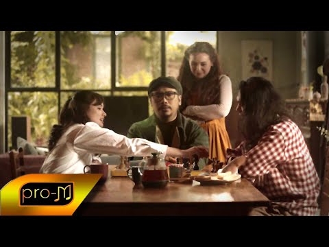 Sammy Simorangkir - Dibalas Dengan Dusta - Official Music Video