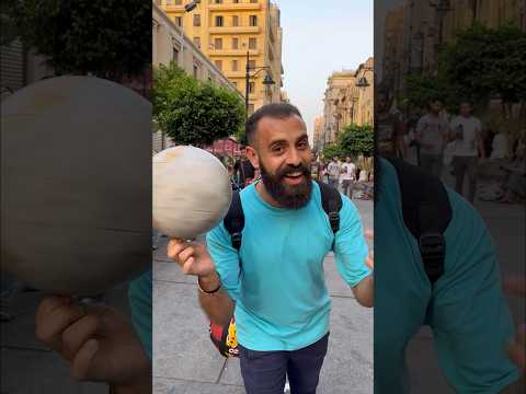 مين هنا بيعرف يلف الكورة ع صباعه ؟