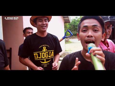 LAGU DAYAK KANAYATN : BATAKO - TINO AKAI DAI