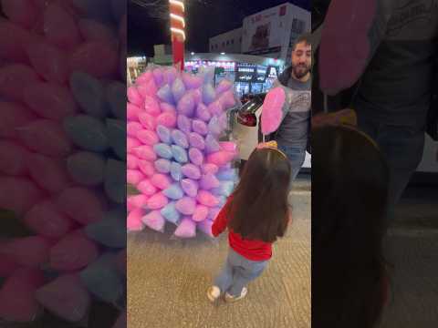 غزل البنات ومشتريات لمار وتاليه للعيد