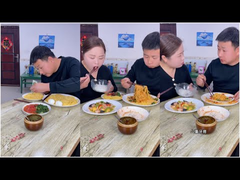 Funny eating and broadcasting