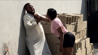 HER LOYALTY MAKE ME BLESS HER WITH 100,000 NAIRA