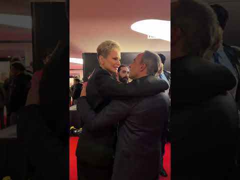 Adriana Karembeu et Nikos Aliagas se sont retrouvés ce vendredi soir aux Victoires de la Musique.🎤