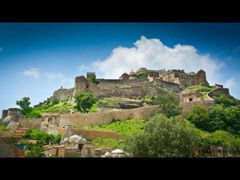 Wander through the echoes of history at Kumbhalgarh.