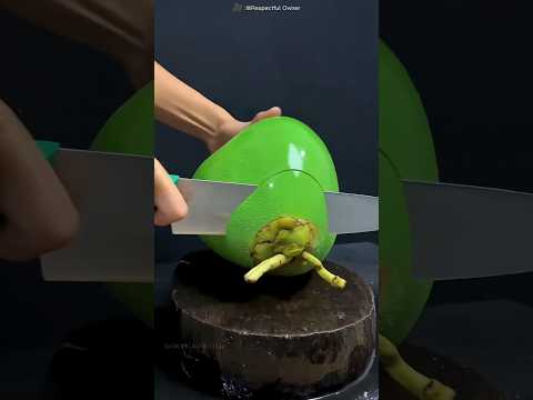 Do not eat green coloured coconut #shortsvideo