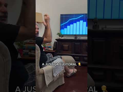 Seu Zé assistindo a campanha do Tião do gás! #shorts