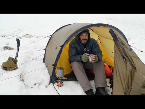 Solo Winter Camping in Deep Snow: Hilleberg Tent Setup & Survival in New Zealand