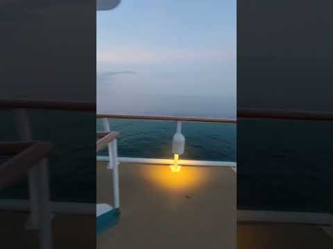 Ship in rough arabian sea #shortsfeed  #arabiansea #shortsviral #travell #ship #lifeatsea #seastorm