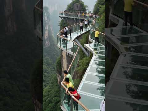 Glass Bridge Structural Failure in China Raises Safety Concerns Yet Again