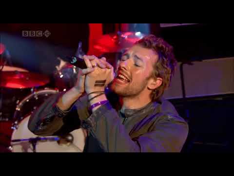 Coldplay - White Shadows Jools Holland Show 2005