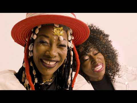 Fatoumata Diawara &nbsp;- &nbsp;Somaw feat. Angie Stone (Official video)