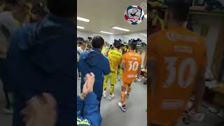 Henry Martín 3 doritos después 🫠 #henrymartín #penalty #america #pumas #keylornavas