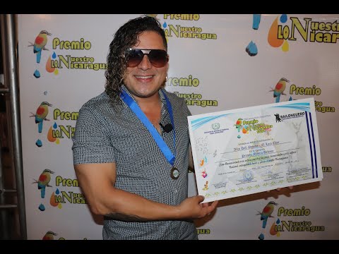 Alan Poveda Premio Artista Urbano 2024 Premios lo Nuestro Nicaragua.