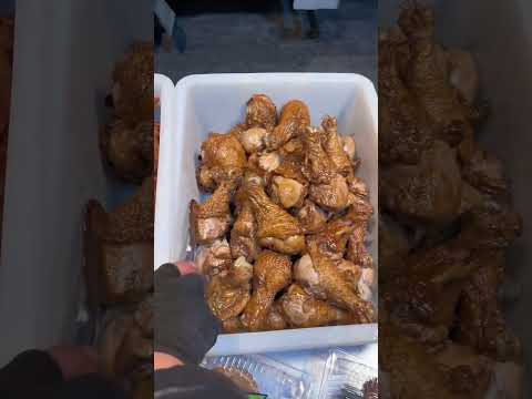 这么多商户,就喜欢平原特产嘛#流浪狗 #小狗🐶 #平原特产北任扒鸡 #地方特色美食