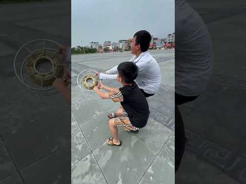 Thả diều - chàng trai bảo cái này nhẹ lắm có gì đâu và cái kết #layangan #patang #kite #short #viral