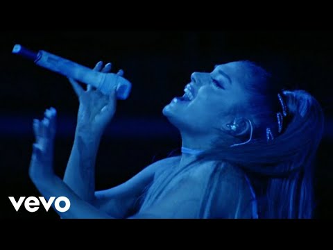 Ariana Grande- Right There (From "Sweetener World Tour/Excuse Me, I Love You")
