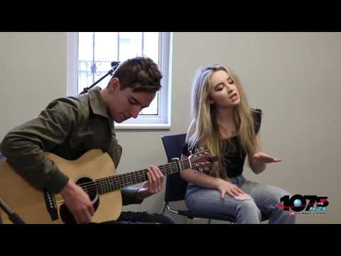 Sabrina Carpenter "Thumbs" LIVE