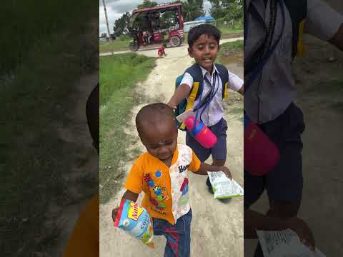 Chhotu ka bhai Kurkure Lekar Bhag raha tha #shorts #viralvideo #trending