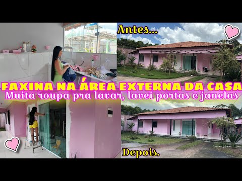 ESTAVA MUITO FEIO|| TIRAMOS TUDO e FAXINAMOS A FRENTE DE CASA+ LAVEI PORTA E AS JANELAS e mais…💕🧹🪣