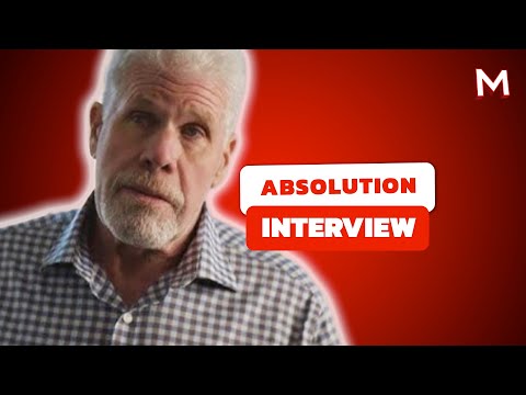 Absolution Star Ron Perlman on the Joy of Acting with Liam Neeson & Guillermo Del Toro's Friendship