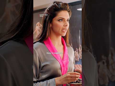 Deepika Padukone ADORABLY Gets Shy in front of SRK 🤭❤️| #HappyNewYear