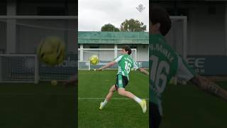 ¡RETO de PRECISIÓN de Altimira, Ángel, Riquelme y Valentín con Delantero09! 🎯