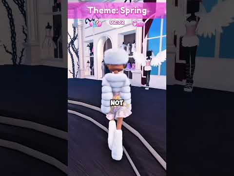 TRICKING my COPYCAT in Dress to Impress!! #dresstoimpress #shorts #roblox