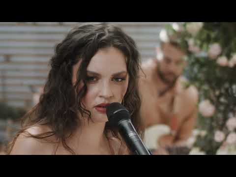 Sabrina Claudio - &#39;About Time&#39; Live Performance