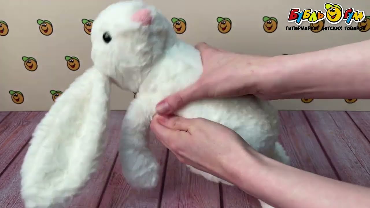 Плед с игрушкой Зайка 25см 70х90 - видео