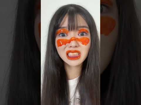 립타투로 올인원 색조를?