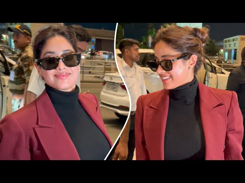 Janhvi Kapoor's Majestic Maroon-Black Bossy Avatar For Her Airport Voyage | Mumbai
