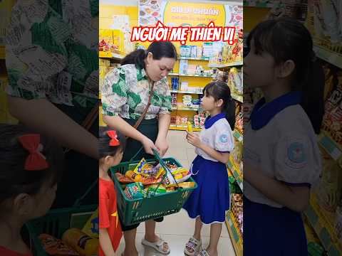 Người mẹ thiên vị