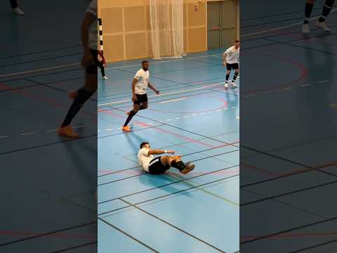 Last minute action ?? #fast #futsal #goalkeepersaves #tackle #falling #shorts