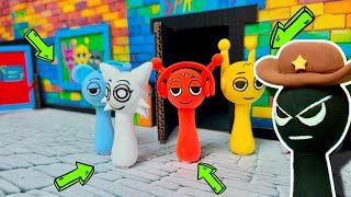 SPRUNKI INCREDIBOX Dancing in the Hamster Maze in Real Life