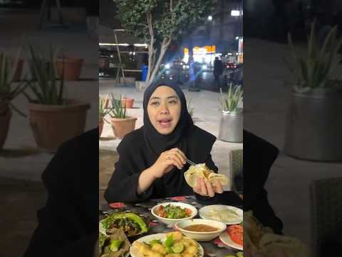 KETIKA UMMA LAGI MAKAN MAKANAN ARAB