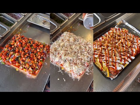 😱World Biggest Bahubali Pizza at just ₹350/-in Pune😍🔥#youtubevideo #streetfood #trending #pizza