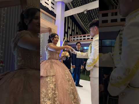 Chambelanes 15 años: 938313764 #quinceañera #chambelanes #quinceanera #matrimonio #15años