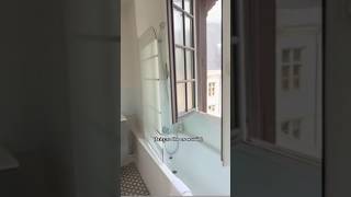 Η ΠΙΟ ΩΡΑΙΑ ΘΕΑ ΞΕΝΟΔΟΧΕΙΟΥ!😍