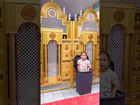 Himanshi Kab Tak Gate Bajati Rhegi